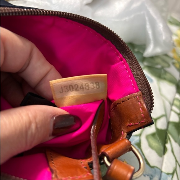 Dooney & Bourke Small Nylon Shoulder Bag – Navy with Hot Pink Lining (J3024838) - Picture 4 of 4